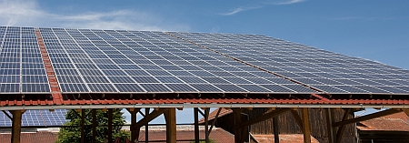 ReneSola lance les kits Virtus pour grandes toitures photovoltaïques
