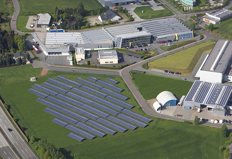 L’actualité des usines : Heckert Solar, JA Solar