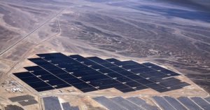 La centrale photovoltaïque au sol avec trackers de 52,5 MW (ac) de Shams Ma’an, réalisée par First Solar en Jordanie.