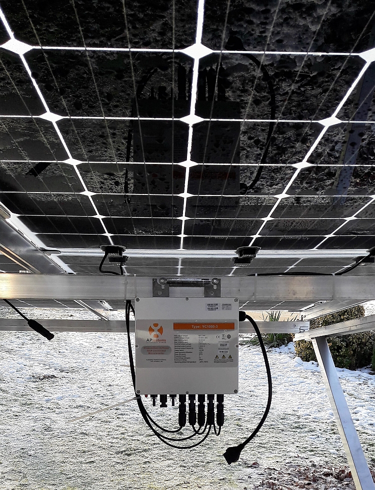 PV bifacial : la plus grande centrale solaire d’Europe se construit aux Pays-Bas