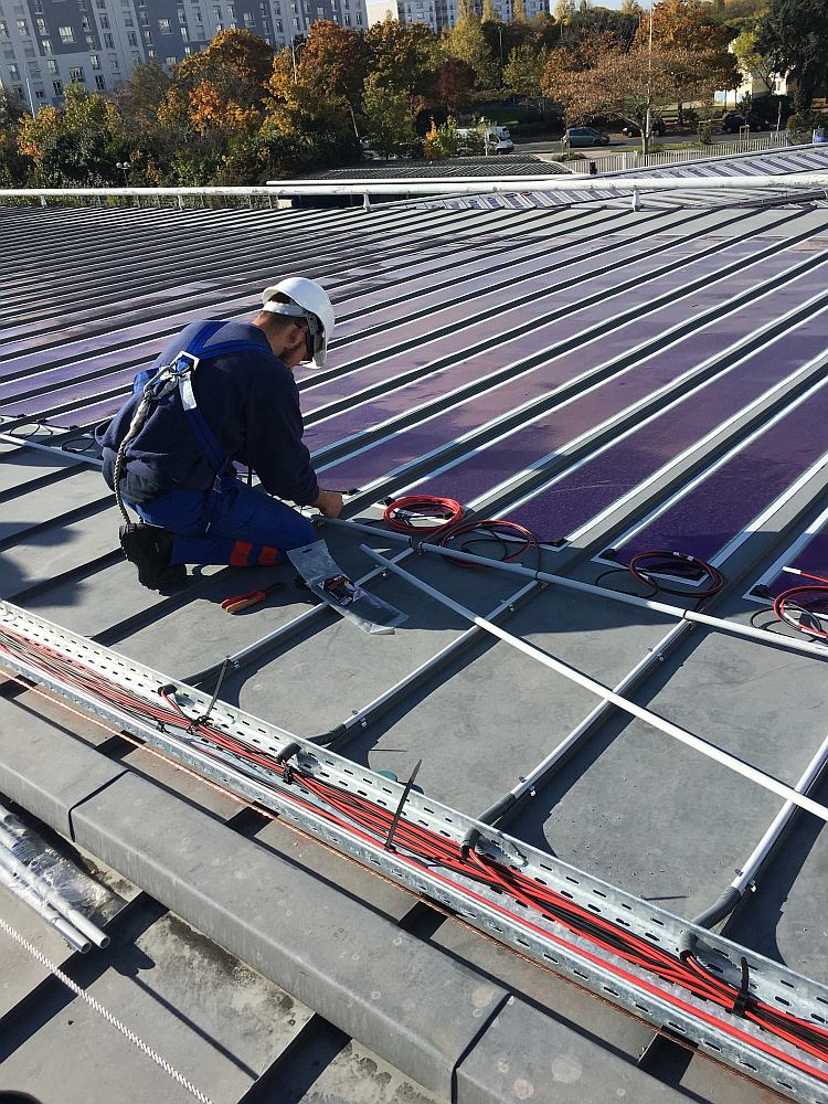 PV organique : une toiture de 22,5 kWc réalisée en France
