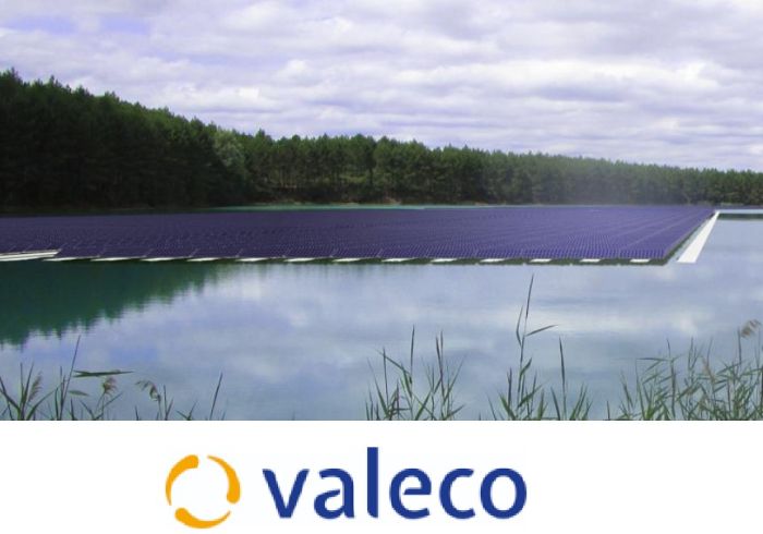 À Durance (47), Valeco pose la première pierre de la plus grande centrale solaire flottante de Nouvelle-Aquitaine