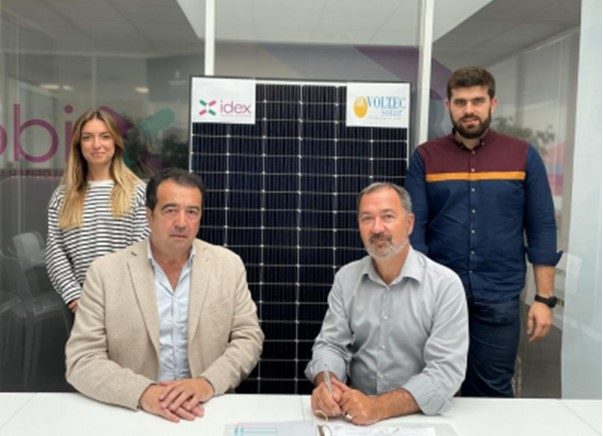 Idex et Voltec Solar signent un partenariat industriel pour la fourniture de 15 000 modules photovoltaïques français