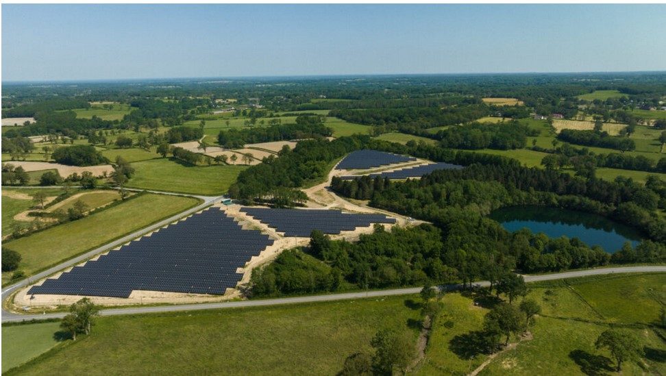 EDF Renouvelables inaugure la centrale solaire de Mailhac-sur-Benaize en Haute-Vienne