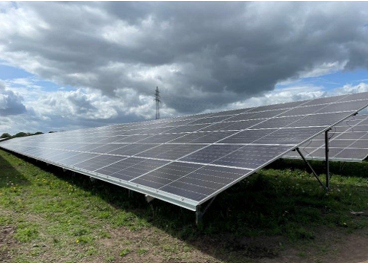 Enerparc sécurise un financement pour 325 MW de projets solaires auprès d’Eiffel Investment Group