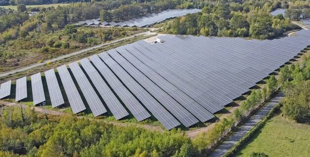 Neoen remporte 119 MWc de projets solaires lors du dernier appel d’offres PV au sol