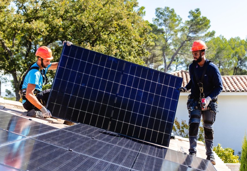 Baisse de la TVA sur le solaire : « une bonne nouvelle qui risque d’être enterrée »