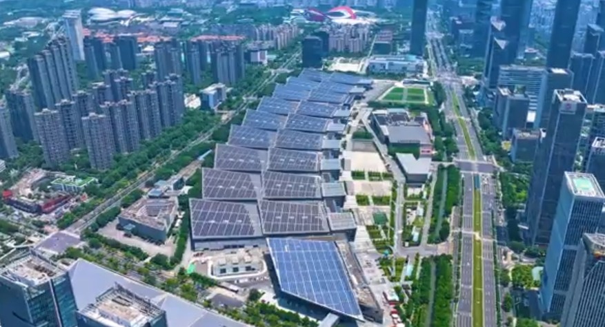 Installation de micro-onduleurs record au Centre des Expositions de Nanjing