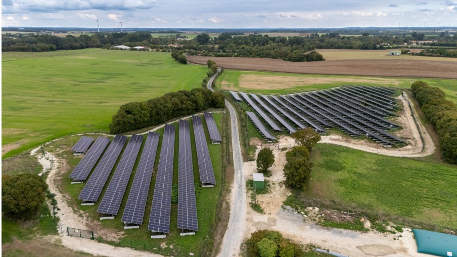RWE inaugure le parc solaire des Pierrières en Charente-Maritime