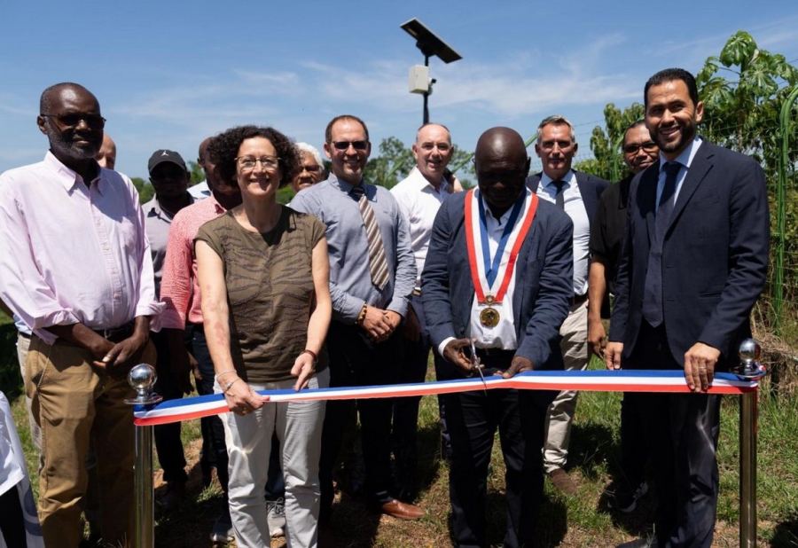 EDF inaugure des infrastructures de transition énergétique à Maripasoula en Guyane