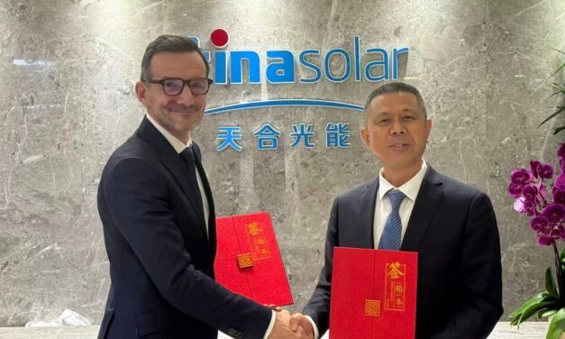 Trinasolar et HoloSolis officialisent leur accord de coopération stratégique