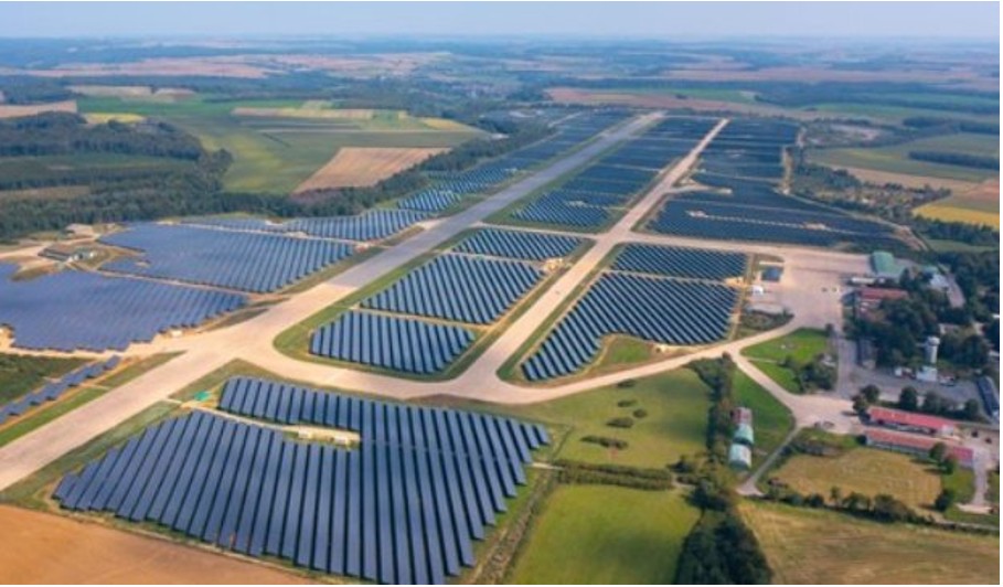 TSE acquiert 108 MWc de projets solaires au sol