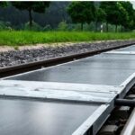 Le groupe SNCF s&rsquo;associe à la start-up suisse Sun-Ways pour expérimenter la solarisation entre les rails