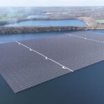 TotalEnergies et Holcim inaugurent la plus grande centrale solaire flottante d’Europe dédiée à l’autoconsommation