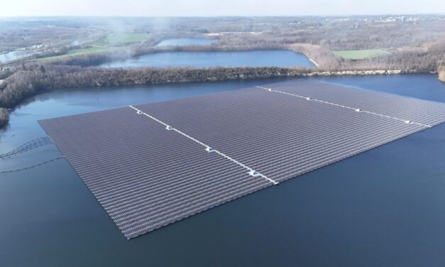 TotalEnergies et Holcim inaugurent la plus grande centrale solaire flottante d’Europe dédiée à l’autoconsommation