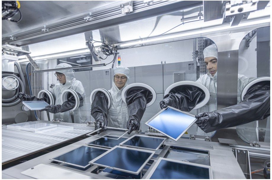 L&rsquo;institut Fraunhofer ISE inaugure un laboratoire pour accélérer la commercialisation des cellules photovoltaïques pérovskite-silicium