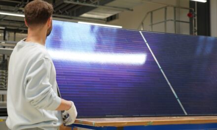 Oxford PV et le Fraunhofer ISE marient cellules tandem pérovskite-silicium et matrice-shingle