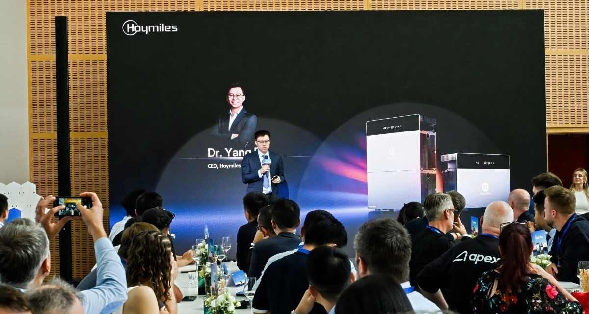 Hoymiles lance à Munich sa batterie résidentielle HiBattery 4020 X, hybride et raccordable au solaire