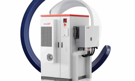SolarEdge lance une batterie tertiaire de 107 kWh compatible secours et généralise son MultiRange Concept