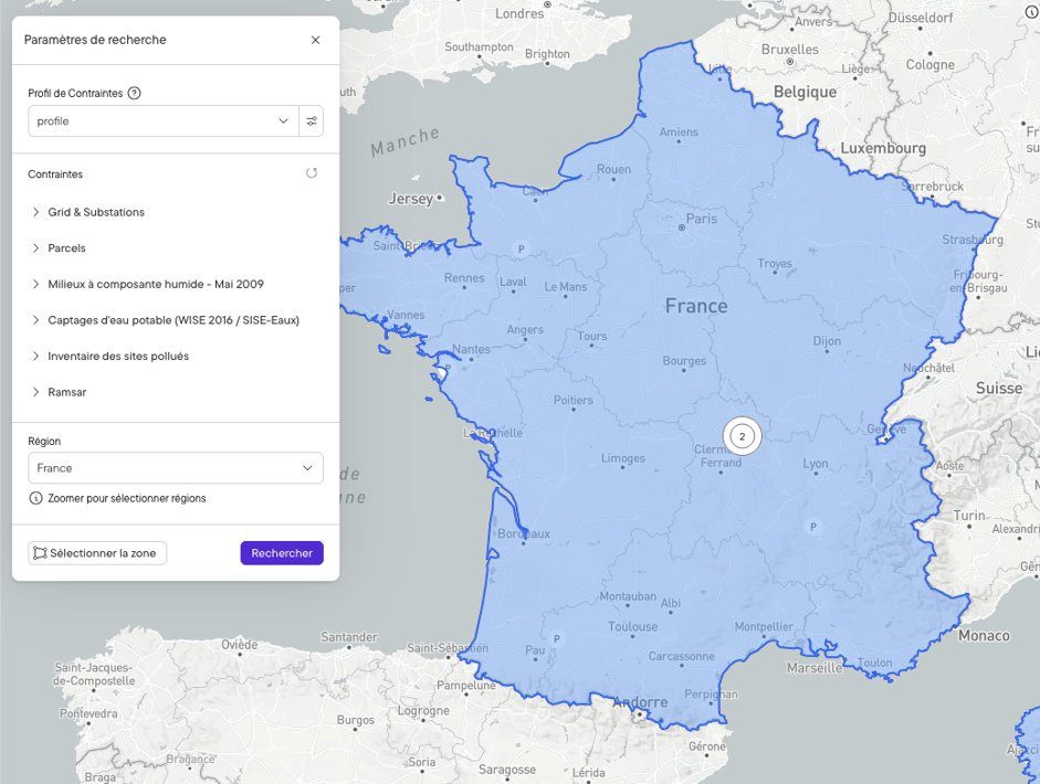 Capture d'écran de l'outil Land Screening de Glint Solar, carte de France et panneau de contraintes