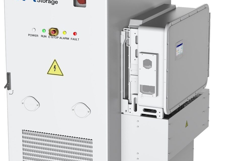 JA Solar élargit son offre de stockage pour les entreprises avec une batterie hybride à couplage continu