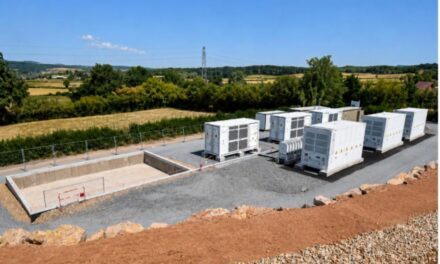 Verso Energy adosse une batterie de 6 MW à sa centrale solaire flottante de Gueugnon