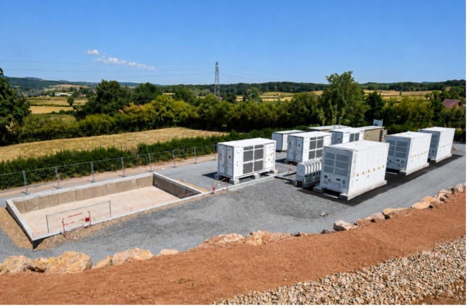 Verso Energy adosse une batterie de 6 MW à sa centrale solaire flottante de Gueugnon